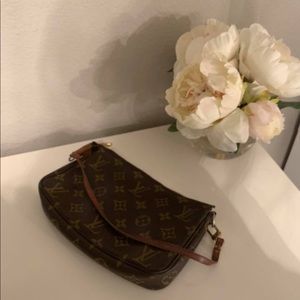 Louis Vuitton Monogram Canvas Picketts Vintage bag